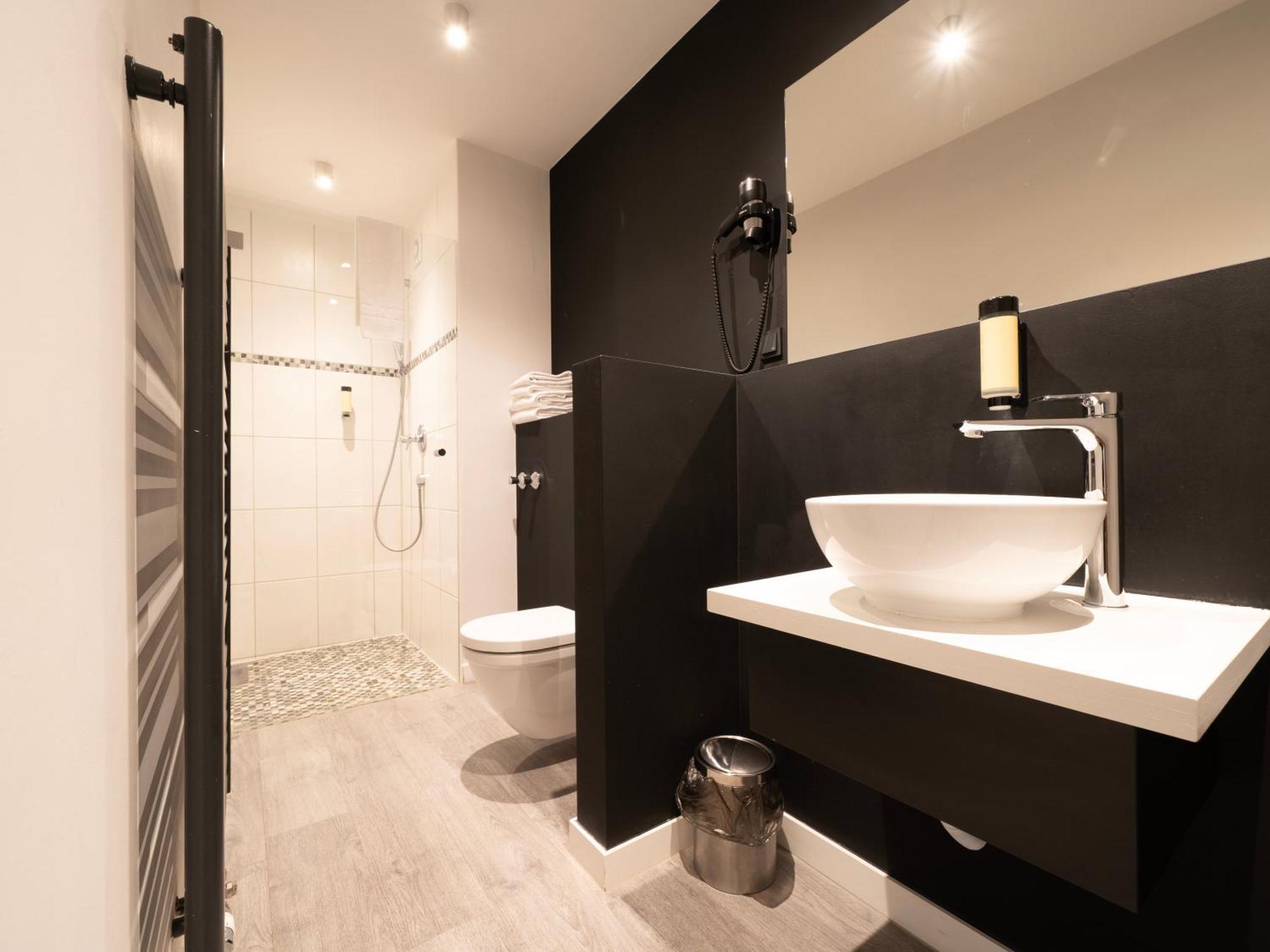 Juststay Ratingen Hotel & Apartments 외부 사진