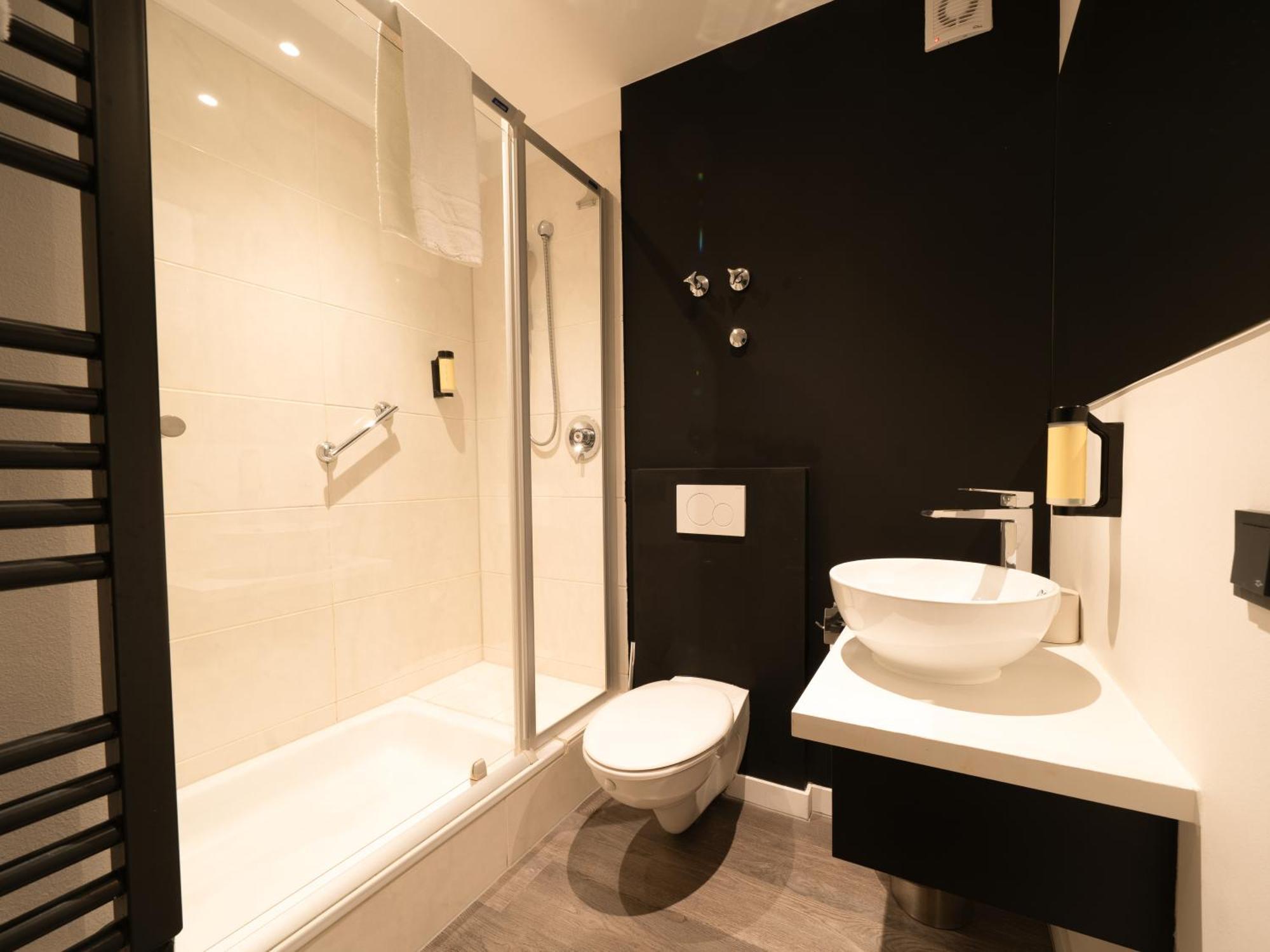Juststay Ratingen Hotel & Apartments 외부 사진